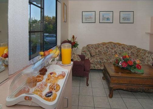 Rodeway Inn La Mesa Quarto foto